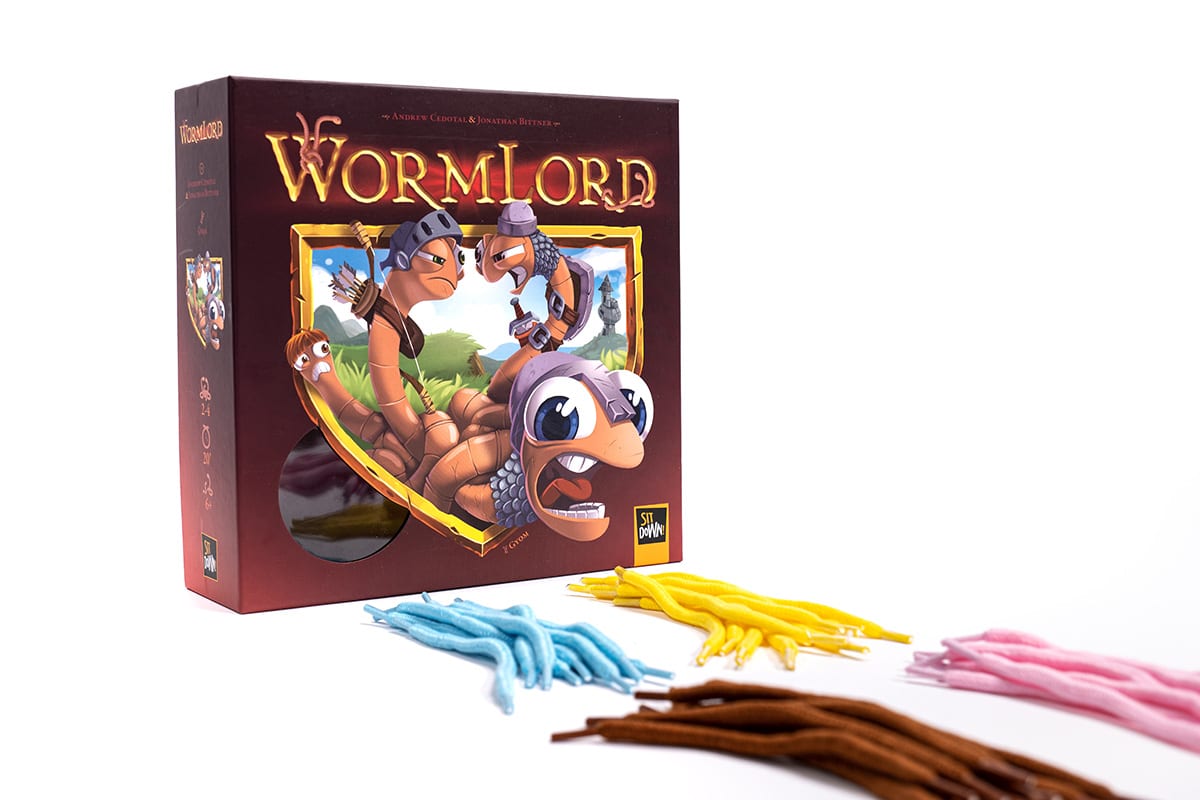 Wormlord - Board game telescoping box with plastic window panel